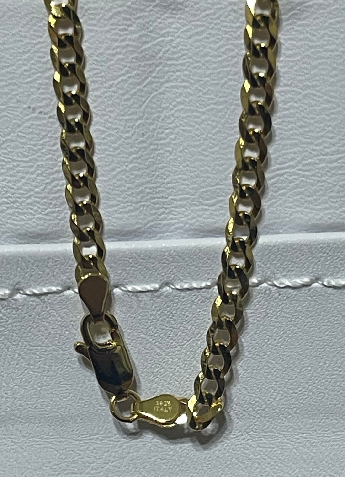 Cuban Link - The Chain That Goes With Everything