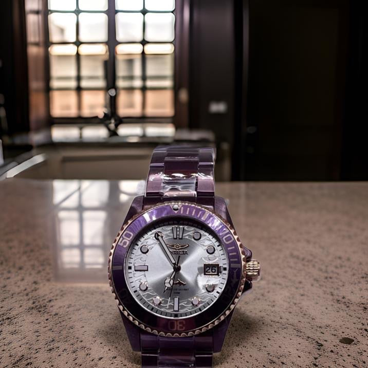 Pro Diver Women’s Watch In Purple