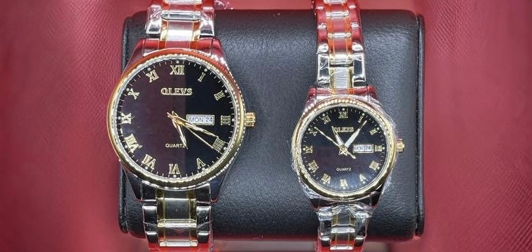 Gift Set - His And Hers Wristwatches - In Black