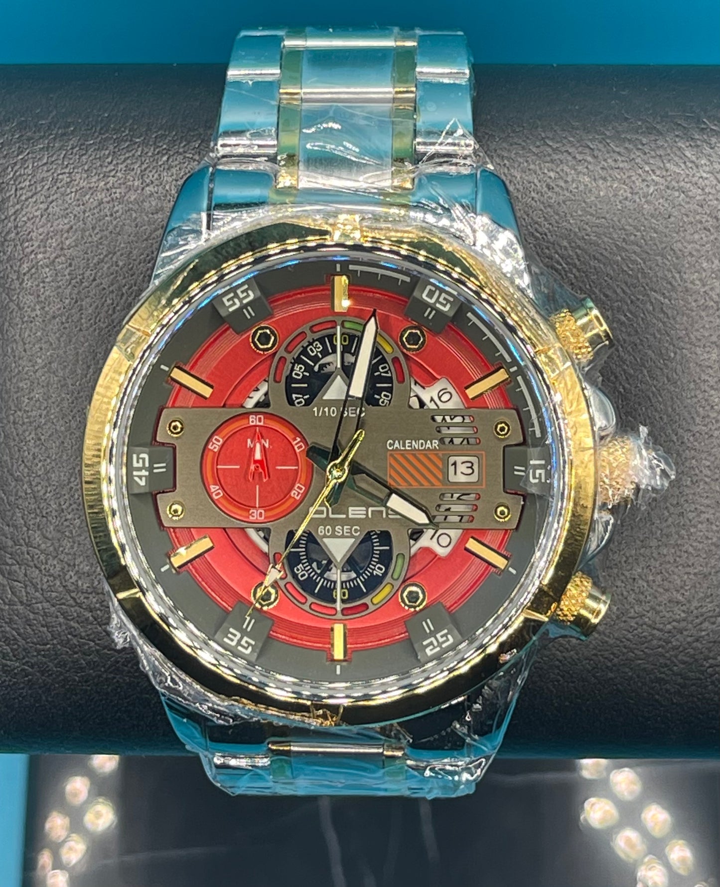 Men Watch Stainless Steel Water Proof In Red Face Silver Steel Belt