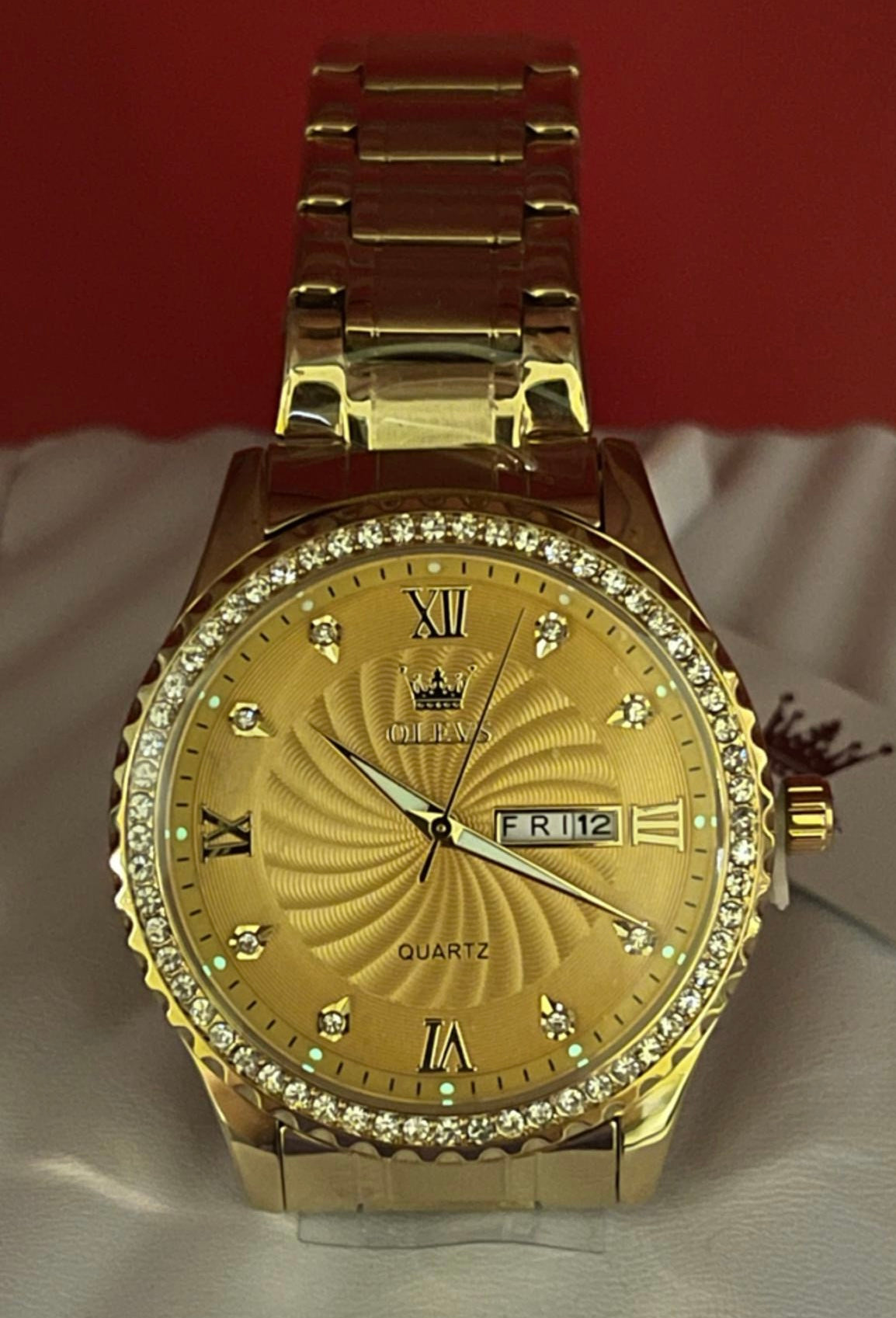 Stainless Steel Water Proof Quartz Watch For Men In Gold