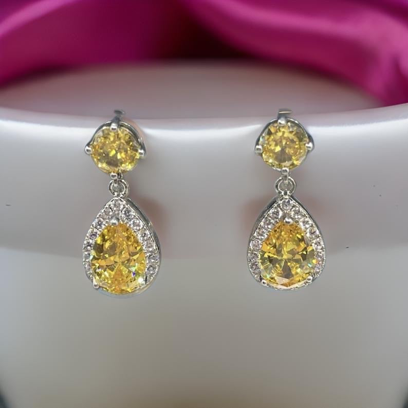 Trendy Luxury Water Drop Stud Earrings In Yellow