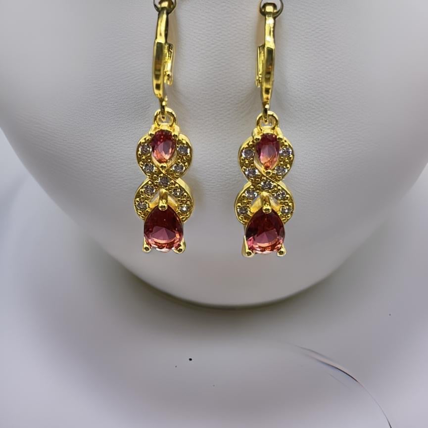 Drop Water Shaped Diamond Earrings 18K Gold Filled In Red