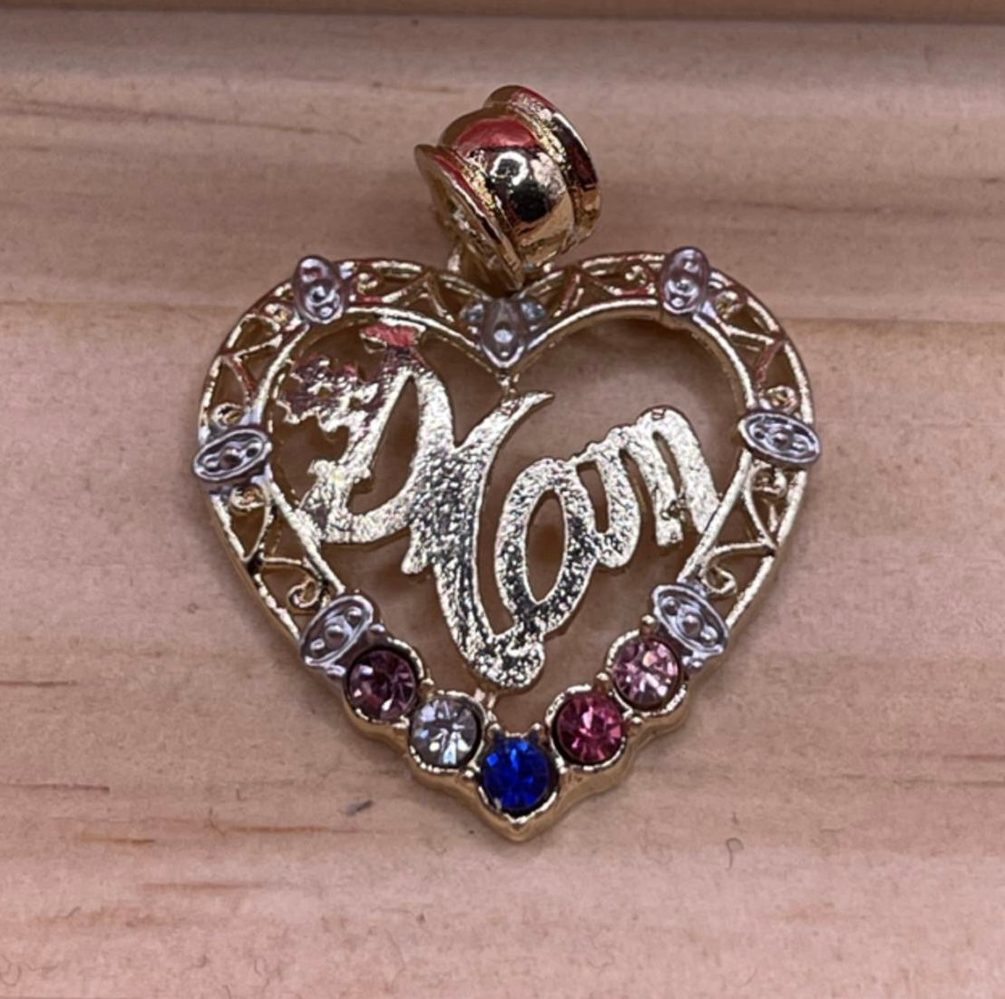 Heart Shaped Mom Pendant Multi Colors